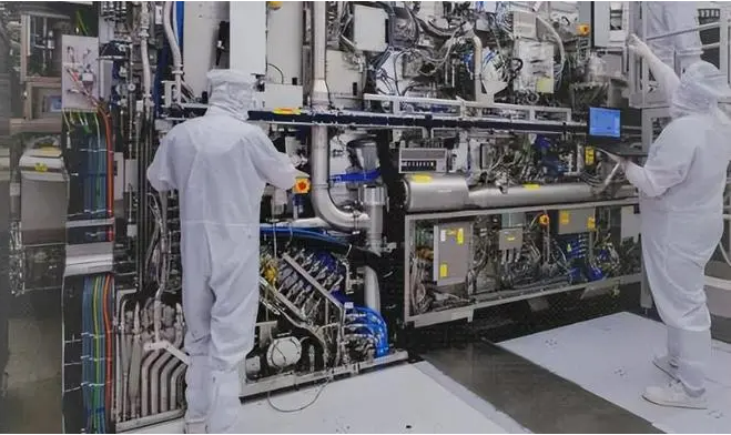 芯片产能之争，一触即发